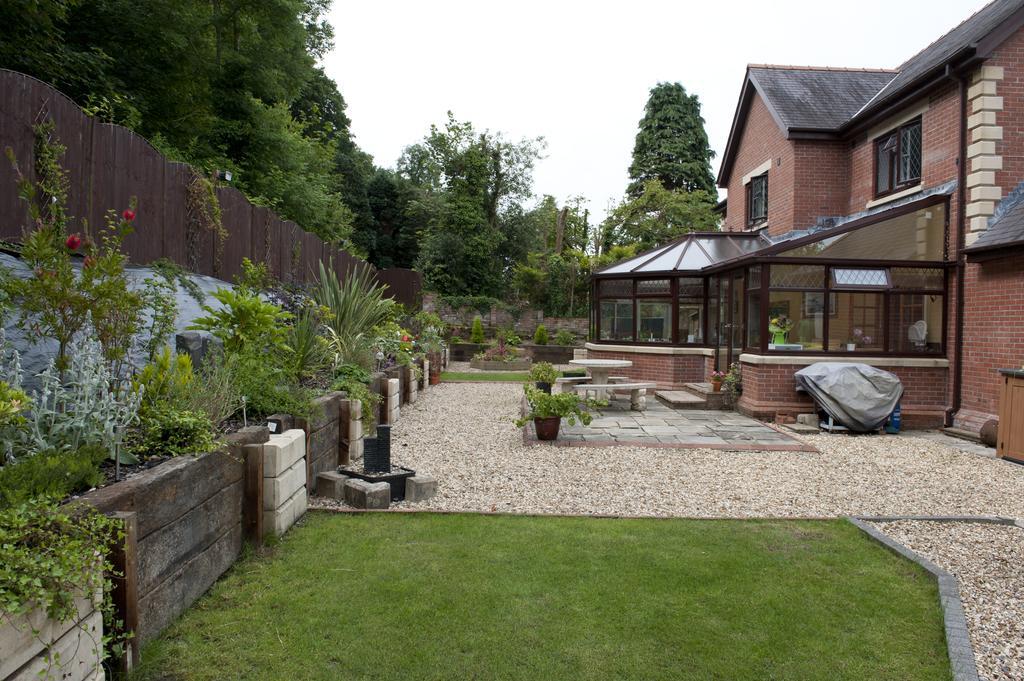 Ashbrook Bed And Breakfast Llandudno Bagian luar foto