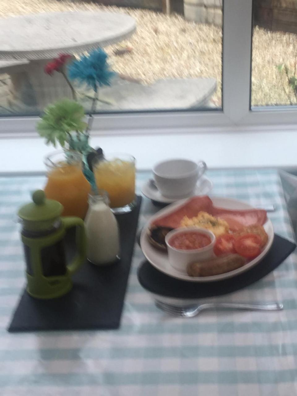 Ashbrook Bed And Breakfast Llandudno Bagian luar foto